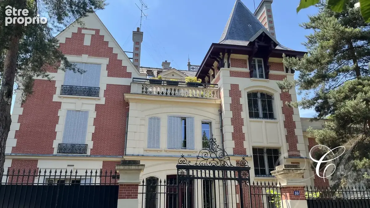 Appartement à VERSAILLES