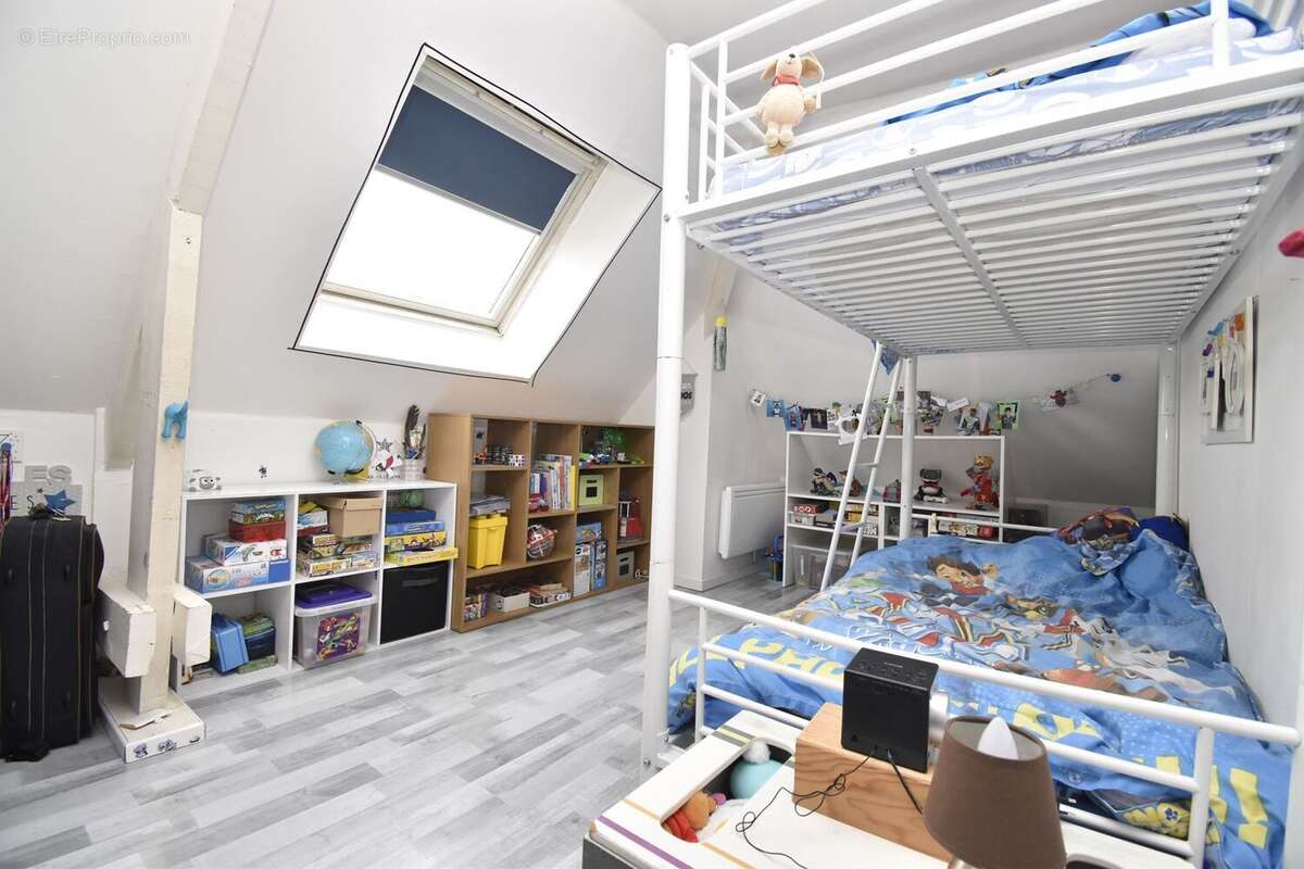 Maison 150 m² à Iwuy  - photo 9