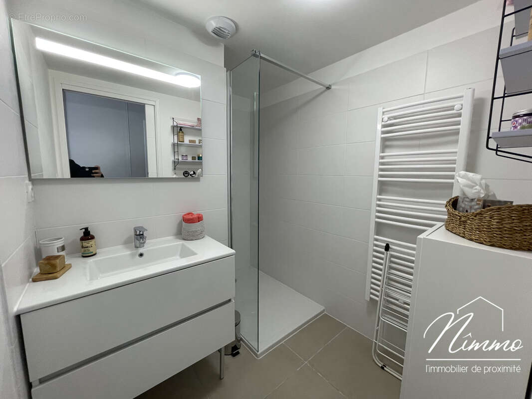 Appartement à NIMES