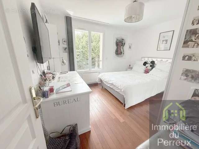 Maison familiale de 160 m2 ha avec piscine chauffée et sous- - photo 8
