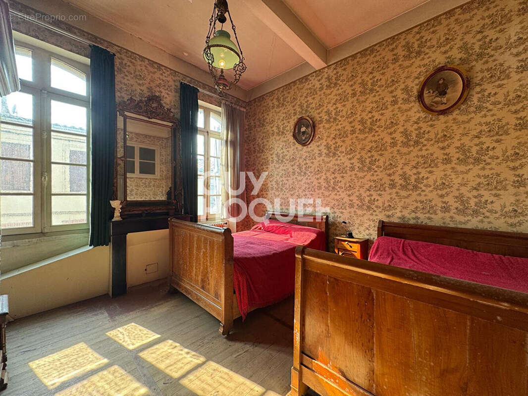 Maison de caractère - 212m² - potentiel exceptionnel - photo 4