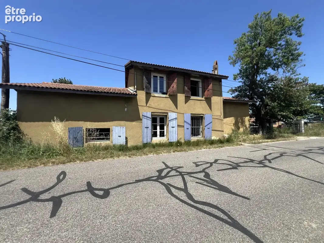 Corps de ferme à rénover intégralement sur 8 586 m2 de terrain - photo 16