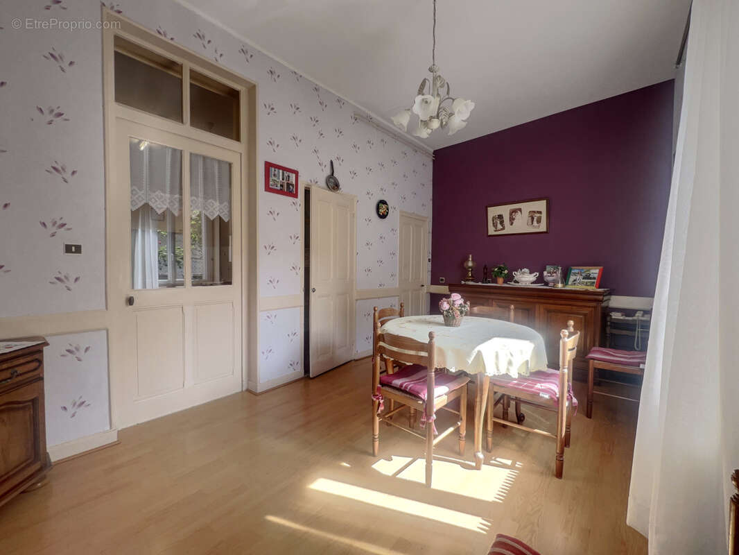 Maison à BOURGOIN-JALLIEU