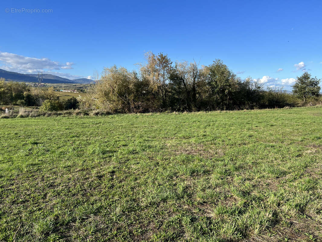 Terrain à CHARNAS