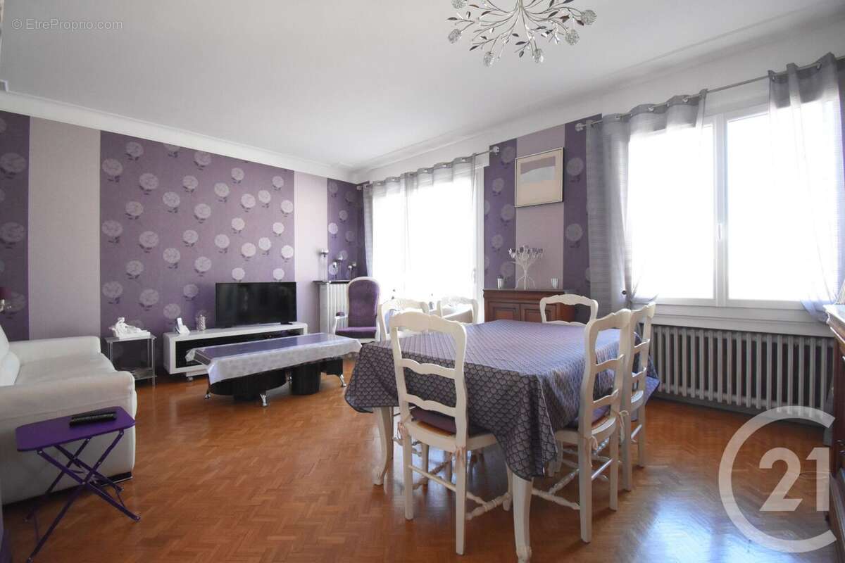 Maison à BELLERIVE-SUR-ALLIER