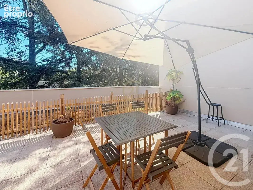 Appartement à LYON-5E