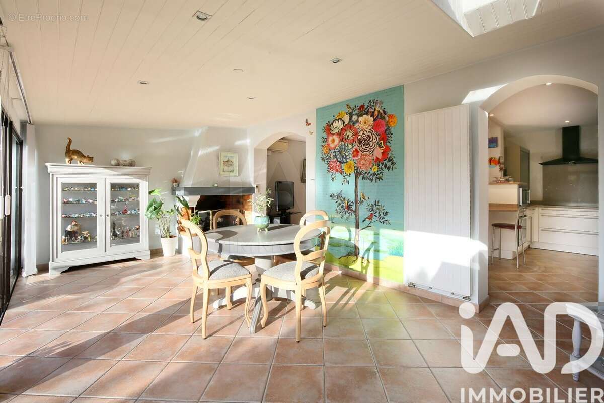 Photo 4 - Maison à FONBEAUZARD