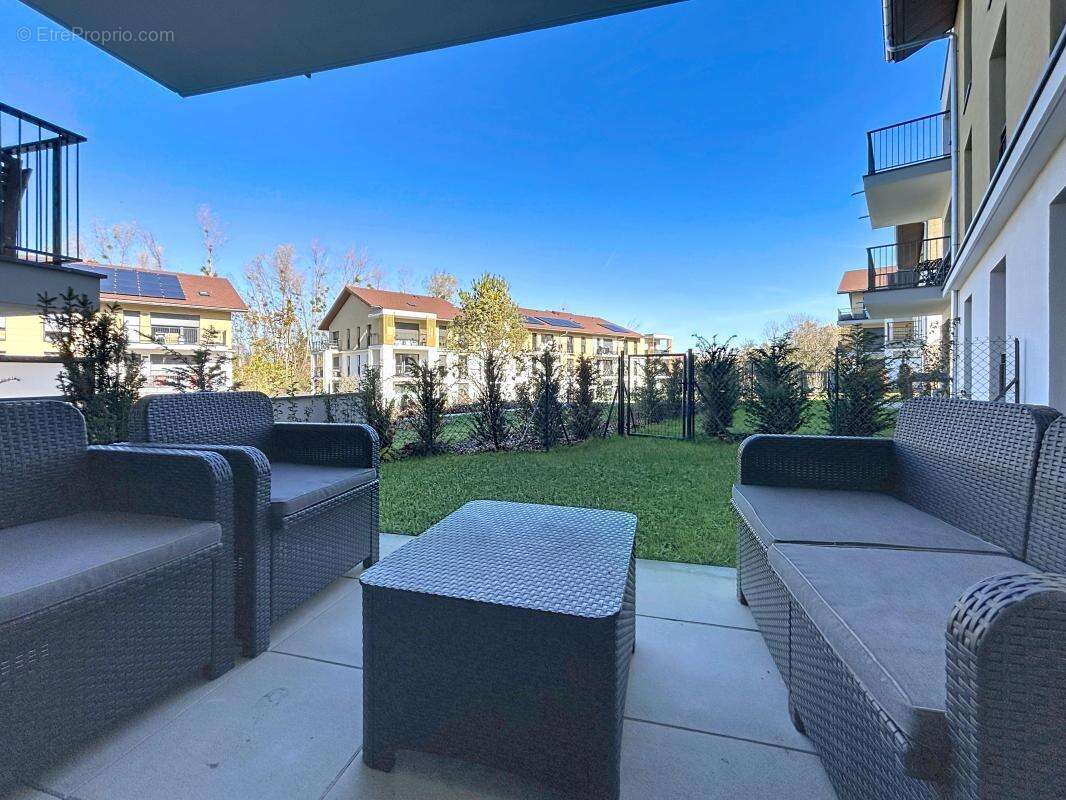 Appartement à VALLEIRY