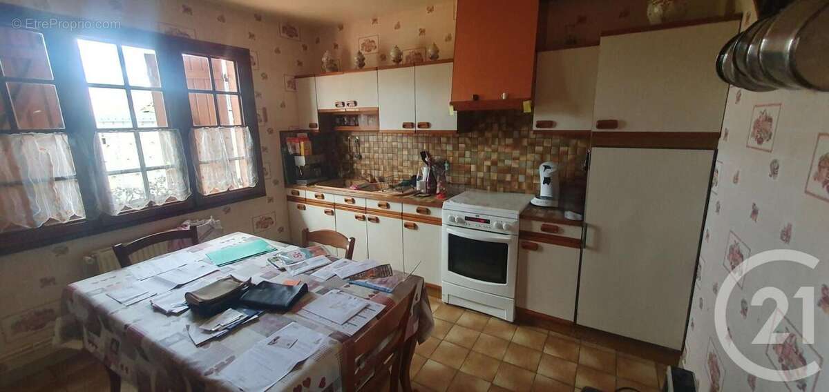 Maison 148 m² à Aubin-Saint-Vaast  - photo 7
