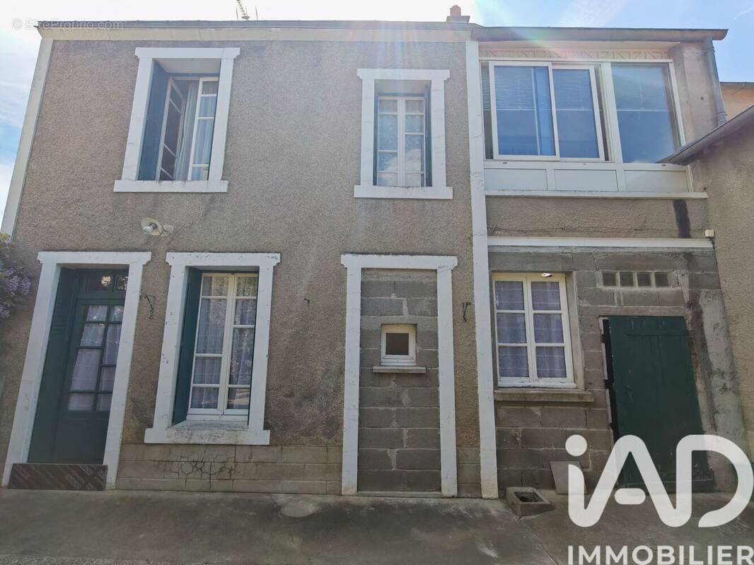 Photo 1 - Maison à CHATEAUMEILLANT