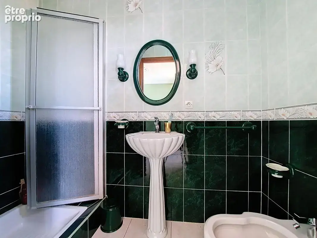 Maison - 4 Chambres - Dont 1 suite parentale - Garage - Piscine - Pool House - Jardin - Terrasse - Au calme absolu - Jolie vue d - photo 25