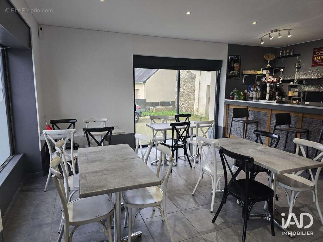 Photo 8 - Commerce à LOUISFERT