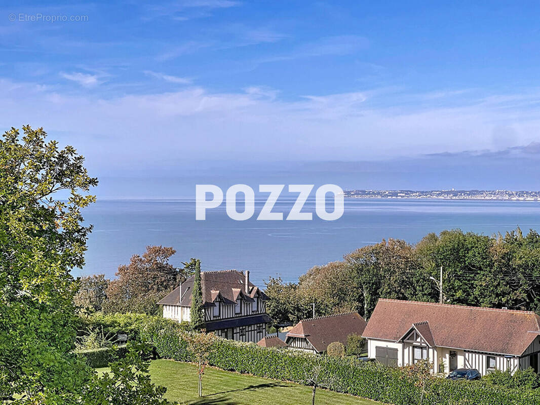 Appartement à TROUVILLE-SUR-MER