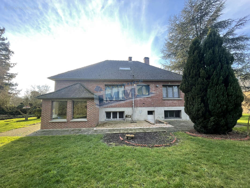 Maison à FONCQUEVILLERS