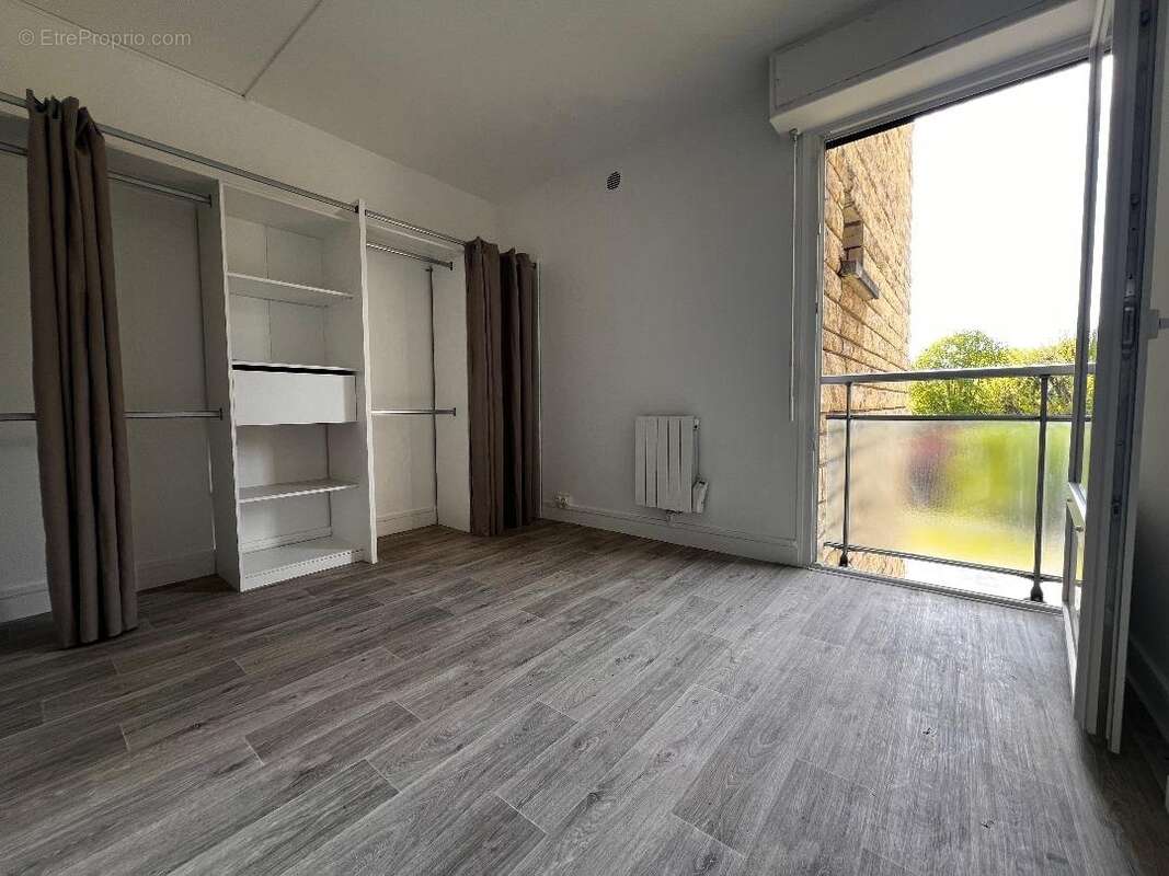 Appartement à VILLE-D'AVRAY