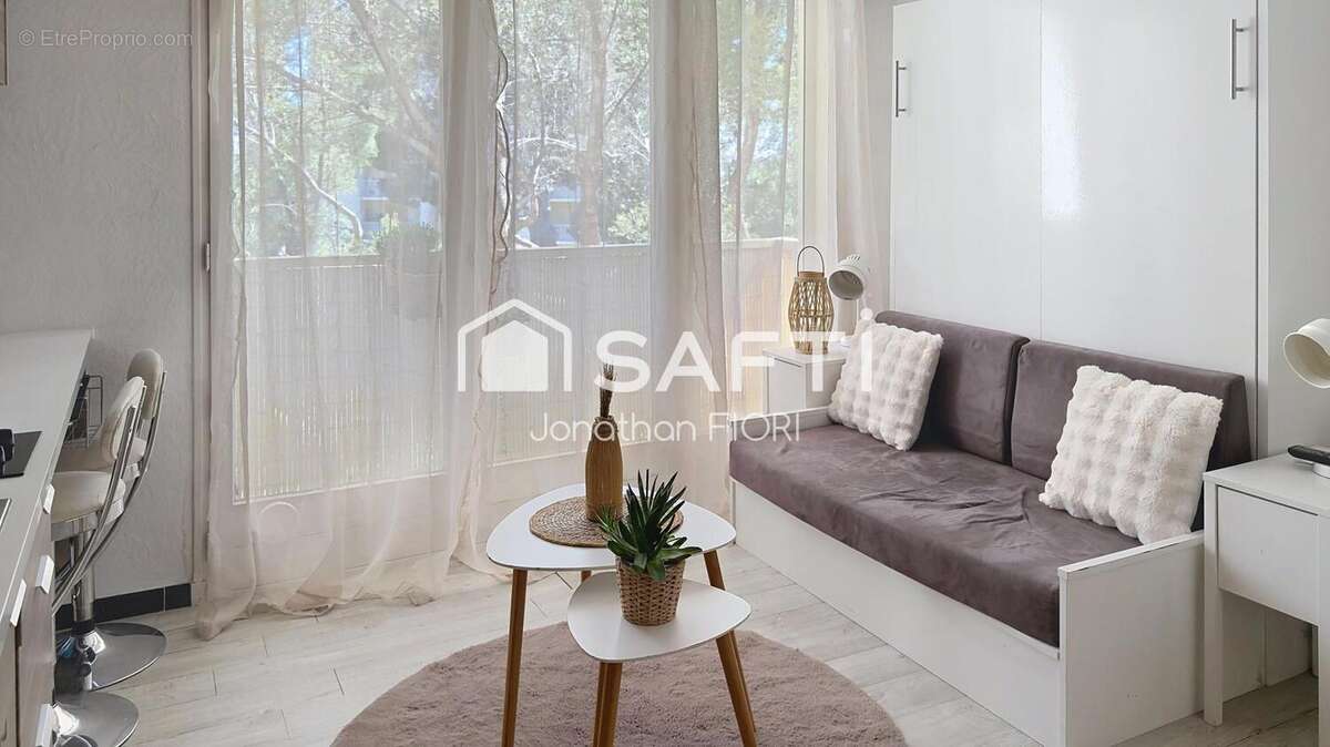 Appartement 77 m² à Toulon  - photo 9