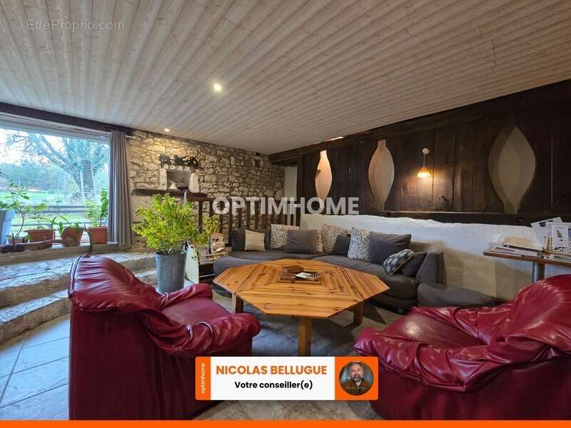 Maison à SAINTE-INNOCENCE