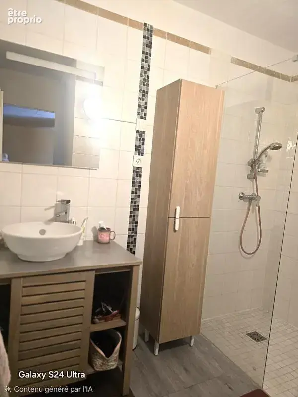 Villa de plain pied T5  de 84 m² + souplex habitable de 84 m² ; soit 168 m² sur 234 m² de terrain - photo 15