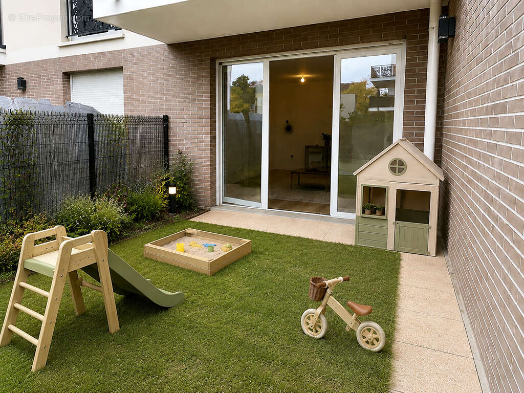 Appartement à JOUY-LE-MOUTIER
