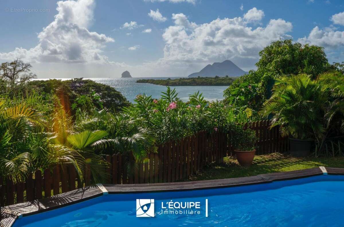 Maison à SAINTE-LUCE