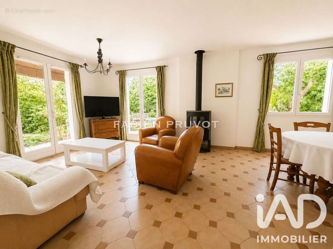Maison 114 m² à Herblay  - photo 4