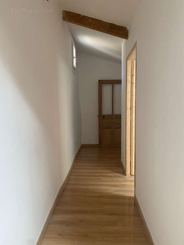 Maison à FONTAINE-DE-VAUCLUSE