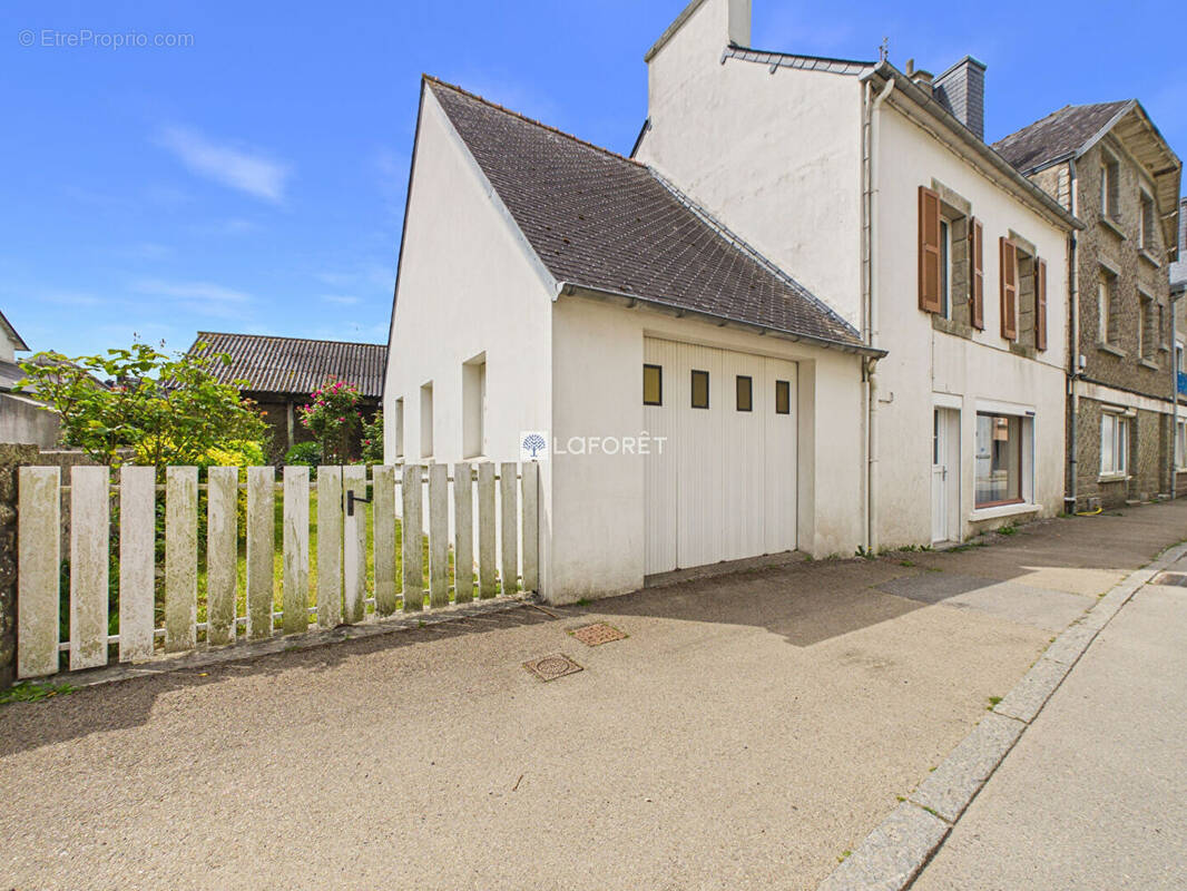 Maison à PLONEVEZ-DU-FAOU
