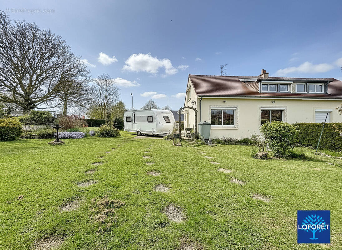 Maison à ESQUAY-NOTRE-DAME