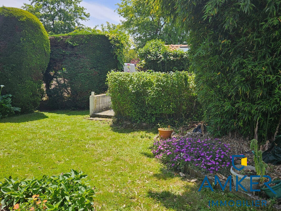 Maison à SAINT-LEGER-LES-VIGNES
