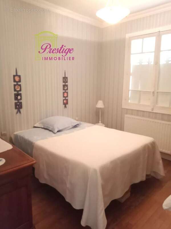 Maison à MAISONS-LAFFITTE