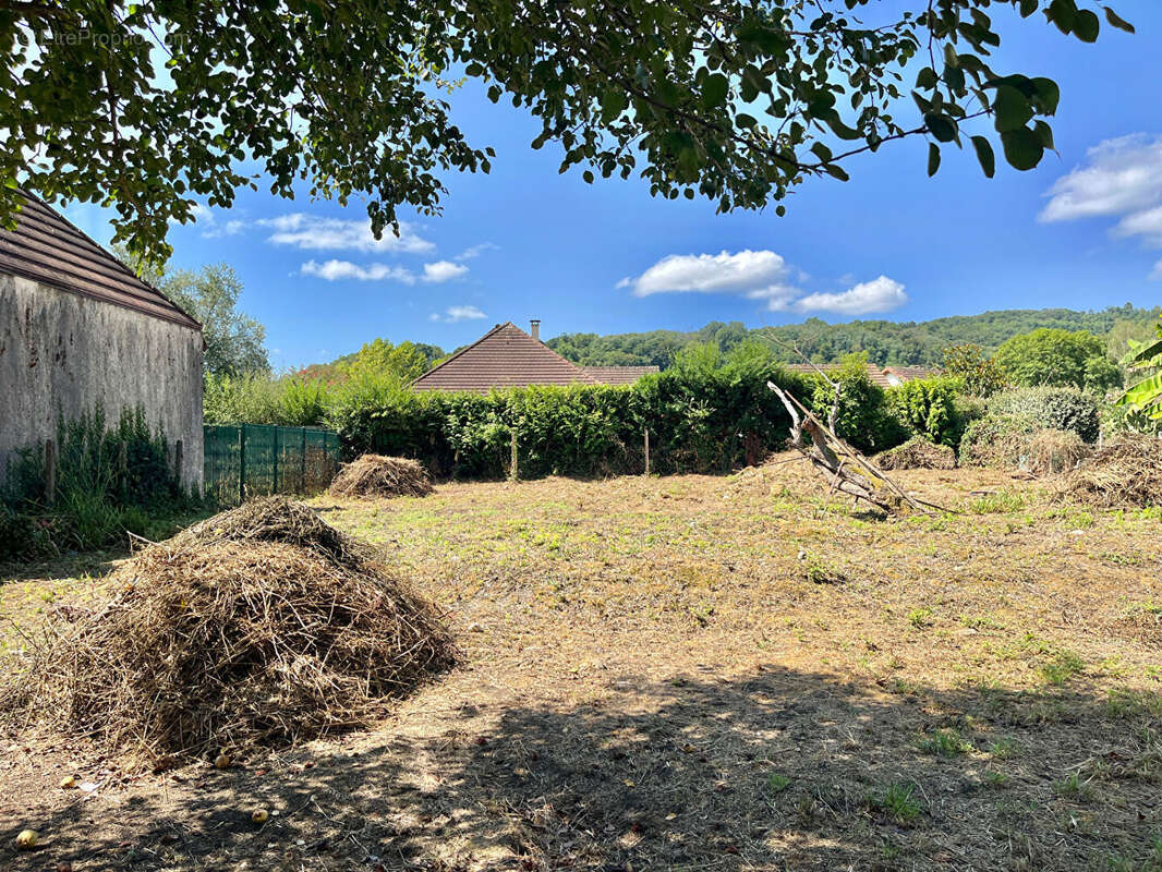 Terrain à RONTIGNON