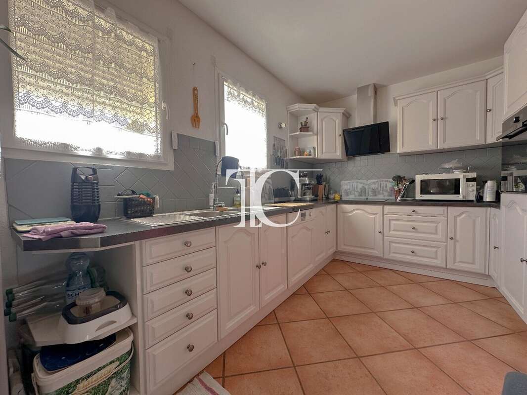 Maison à SAINT-AMBROIX