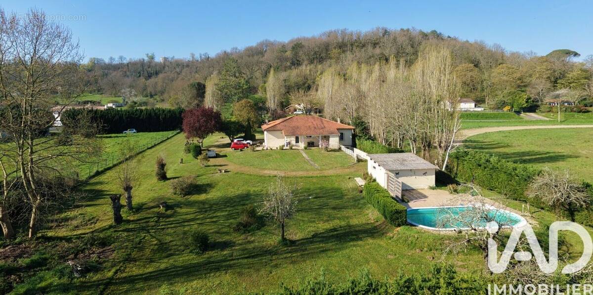 Photo 1 - Maison à SAINT-PEY-DE-CASTETS