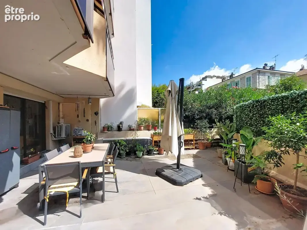 Nice saint-maurice 4/5 pièces rez-de-jardin 120 m² d’extérieurs garage - photo 2