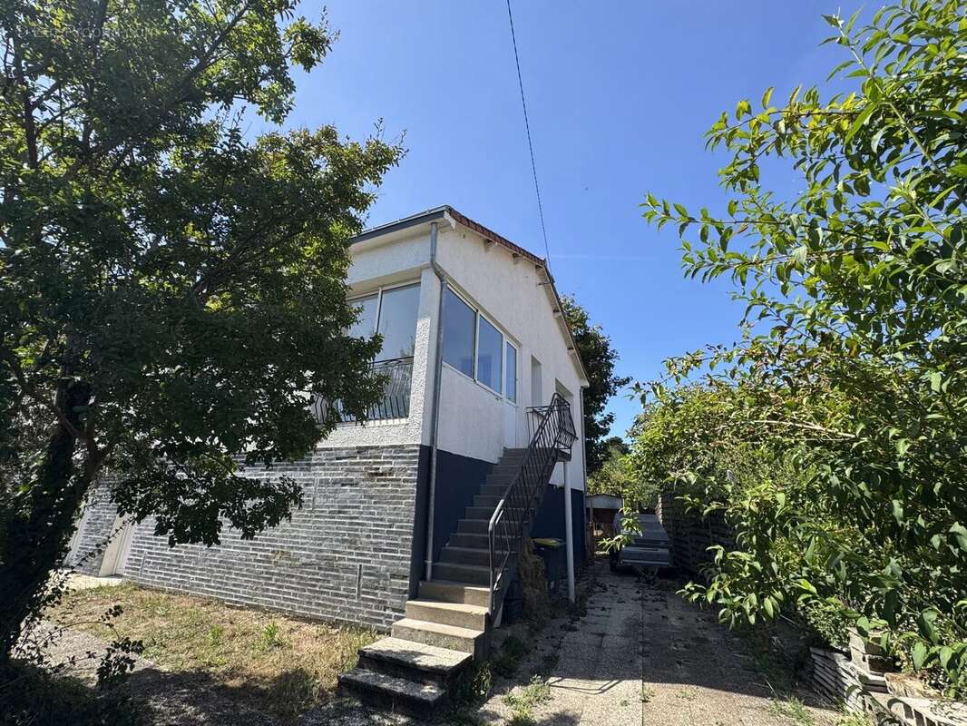 Maison à MONTBERT