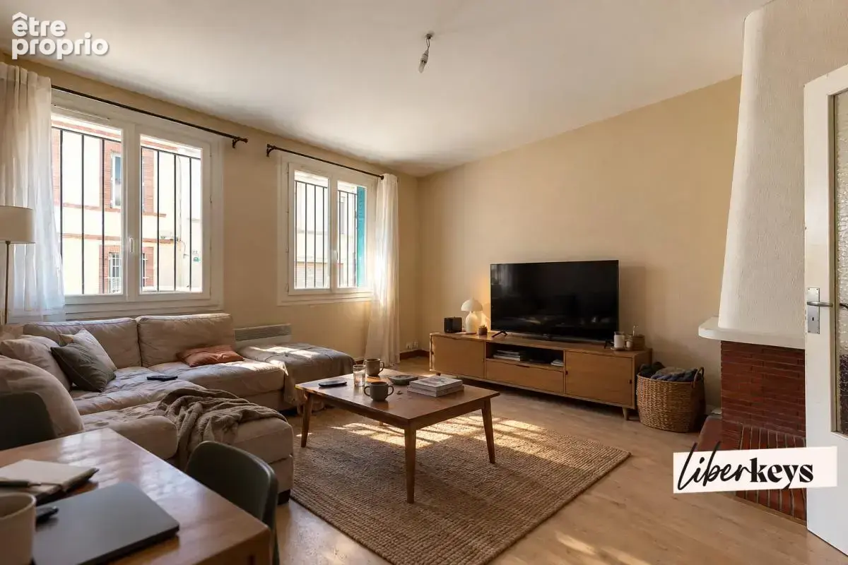 Appartement T3 de 67 m² avec garage fermé – Grand Rond, à deux pas du Jardin des Plantes - photo 2