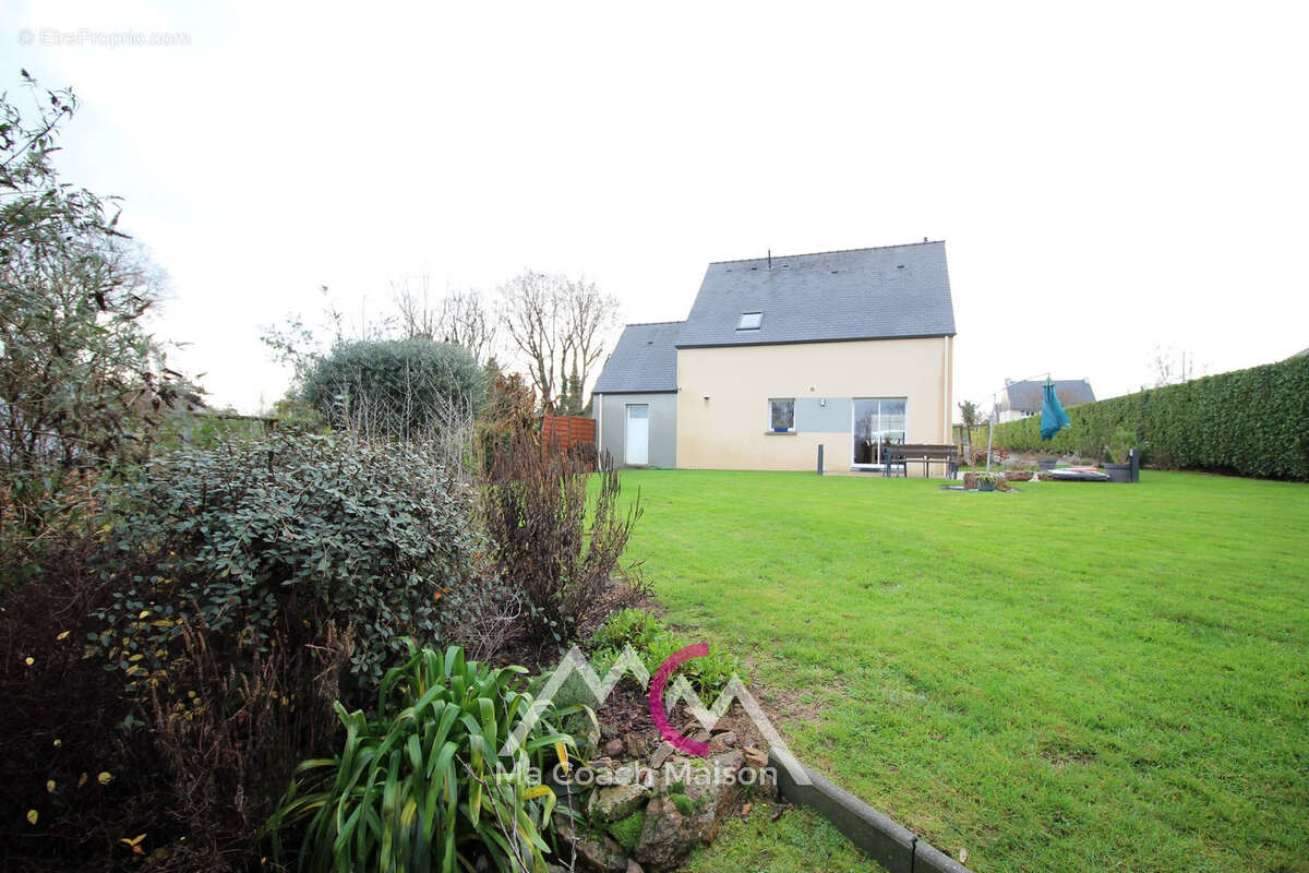 Maison à SAINTE-ANNE-SUR-BRIVET