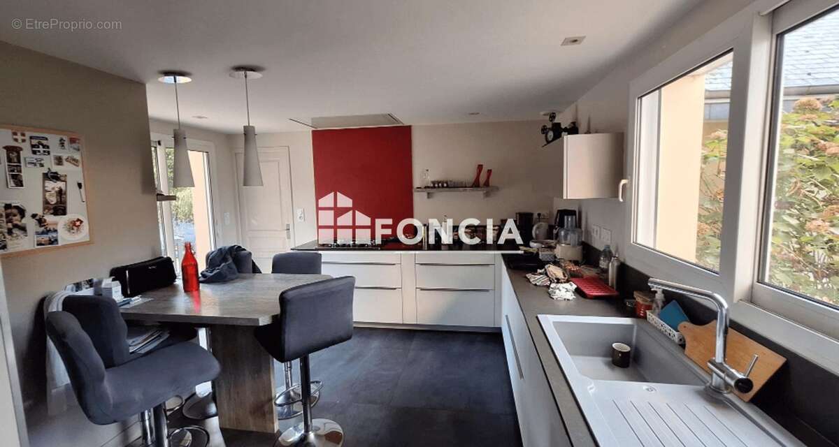 Maison à CHARTRES-DE-BRETAGNE