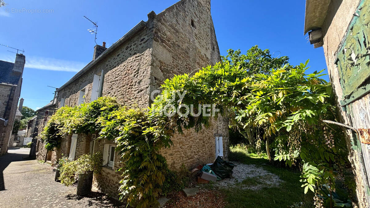 Maison à DINAN