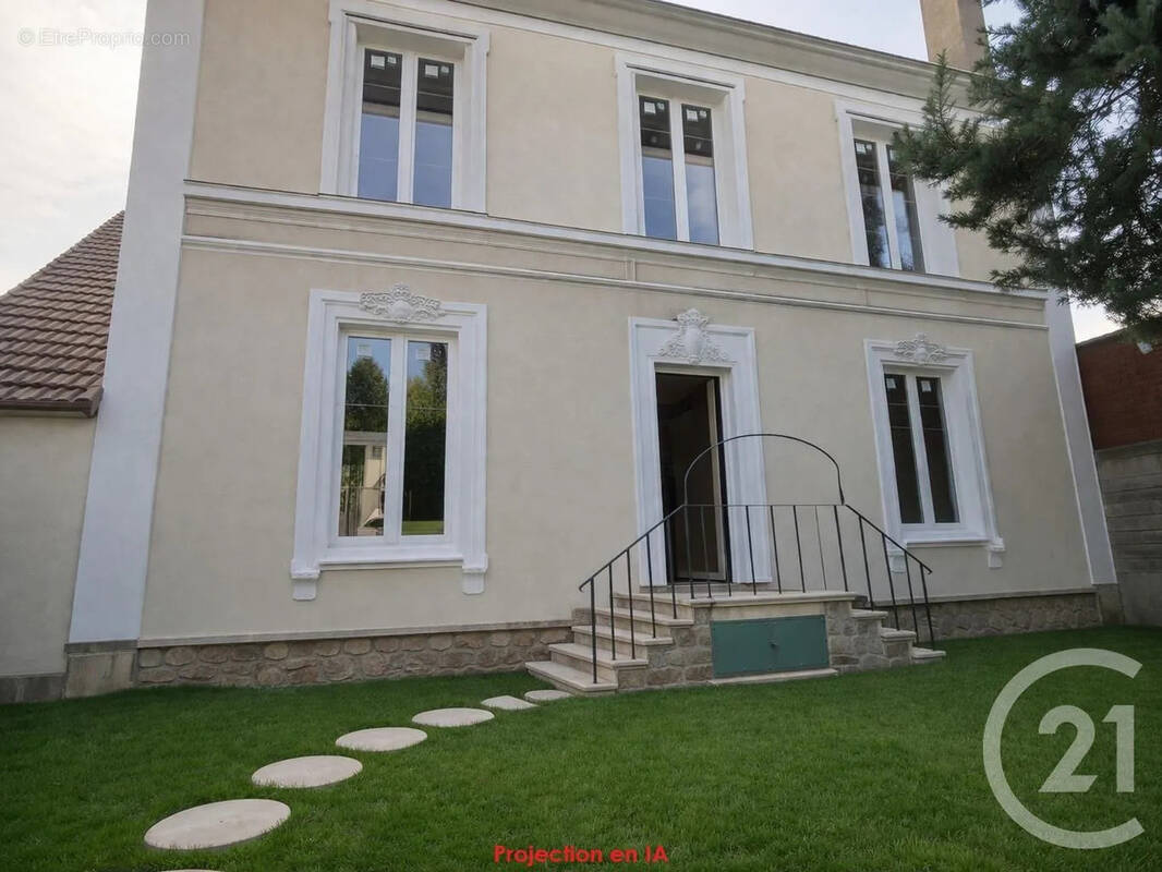 Maison à SAINT-MAUR-DES-FOSSES