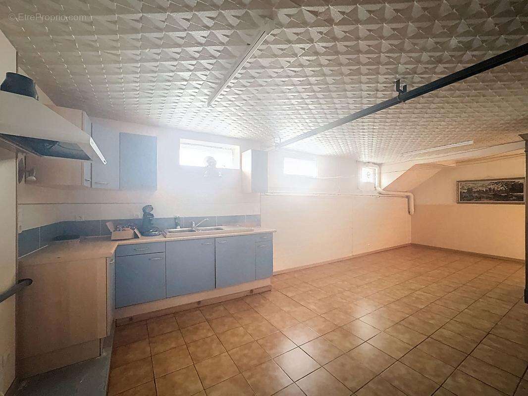 Maison à SAINT-BONNET-PRES-RIOM