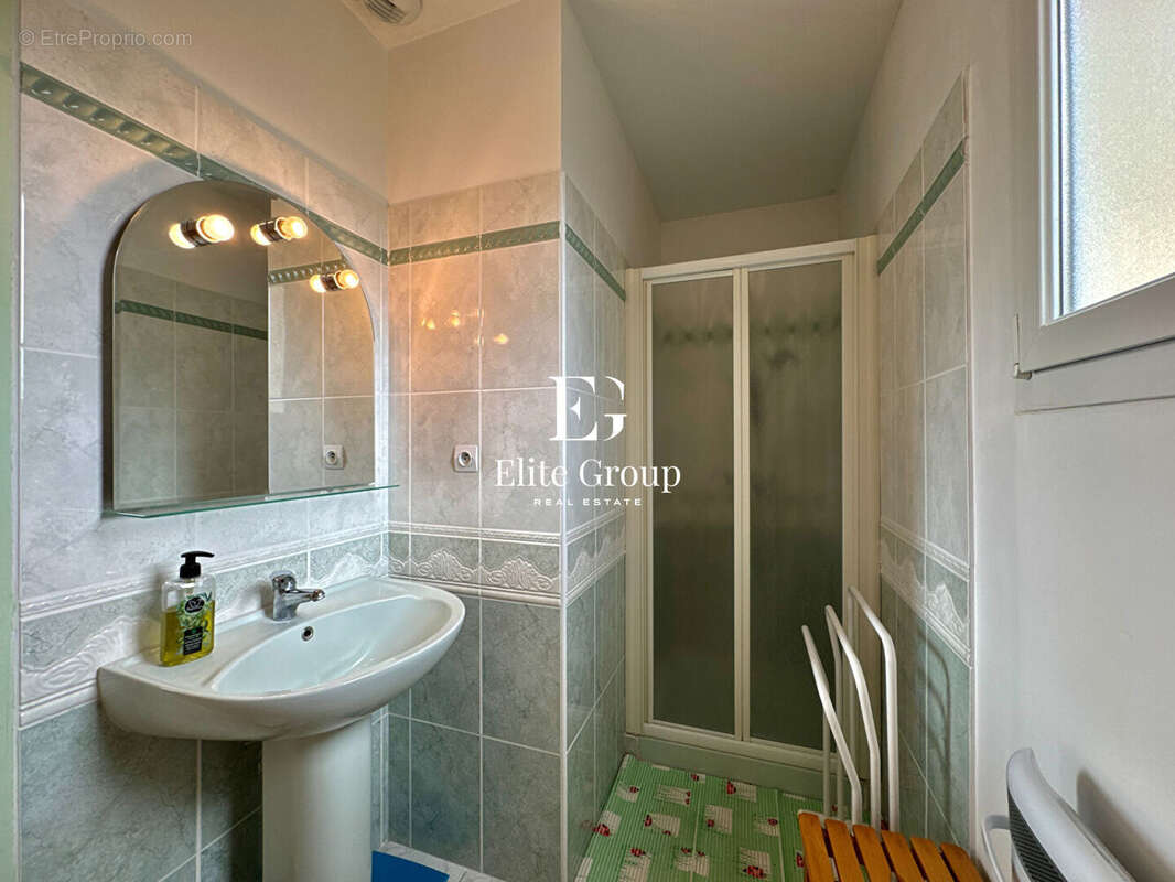 Maison à PORT-DES-BARQUES