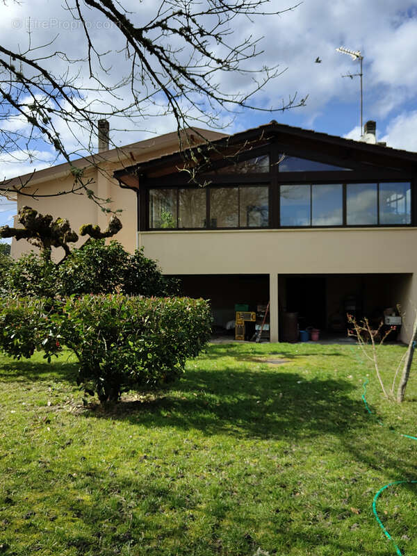 Maison à BAZAS