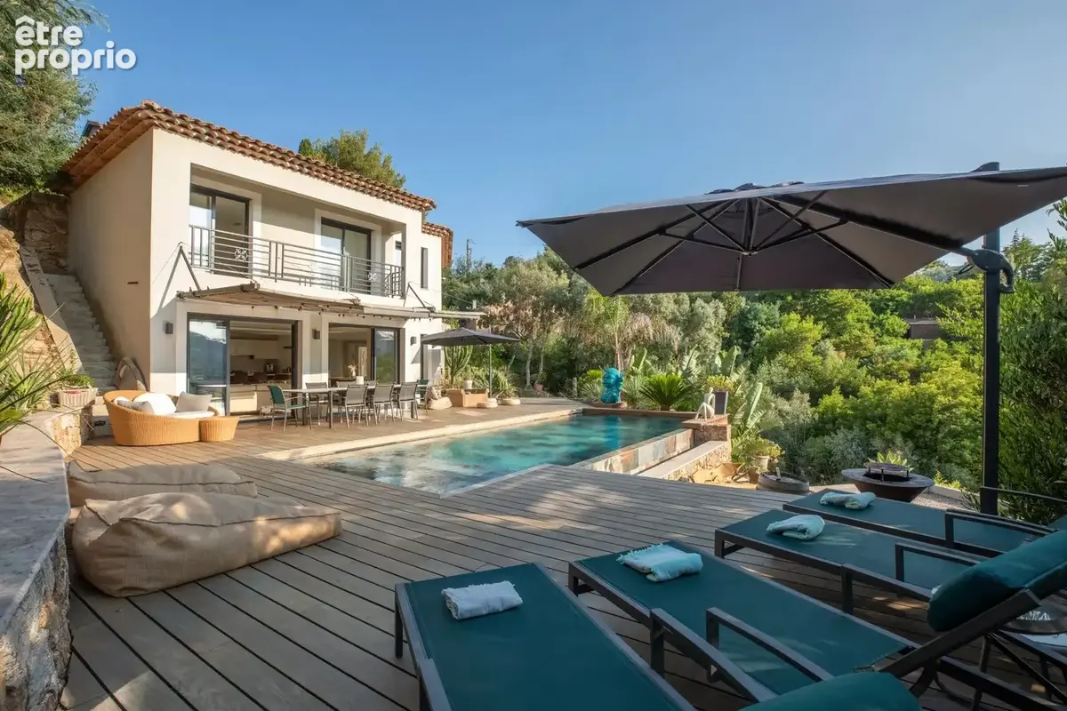 Maison 222 m² à Vallauris  - photo 4
