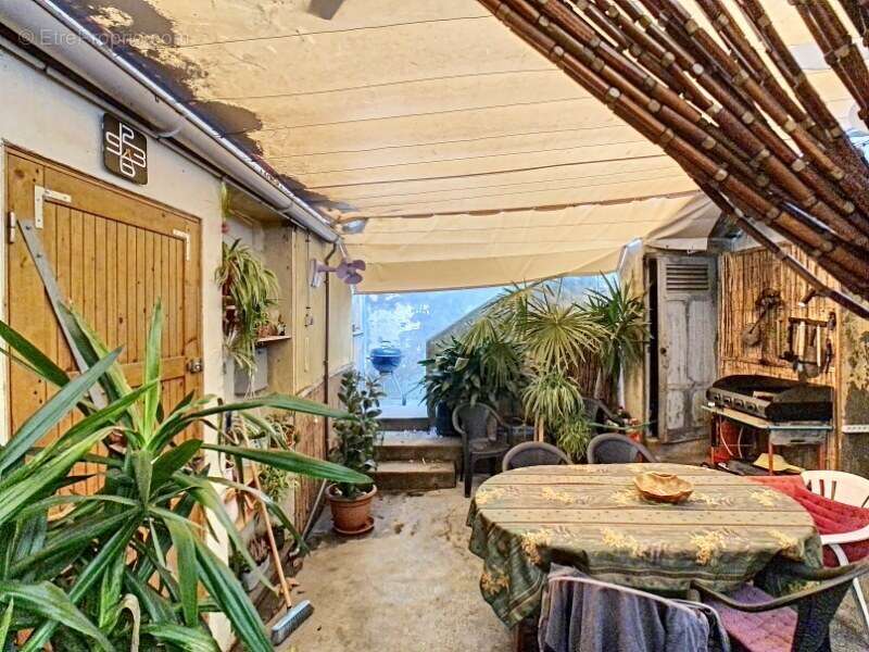 Maison à OLONZAC