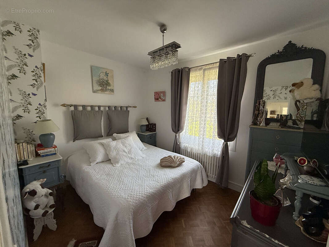 Maison à CHARLEVILLE-MEZIERES