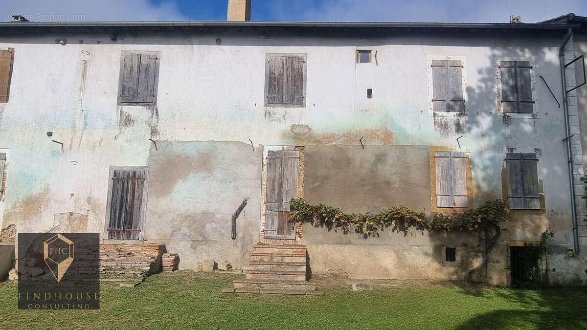 Maison à PUYMAURIN