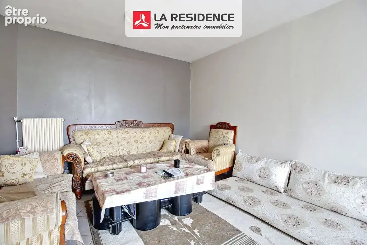 Maison 6 pièces 132 m² à vendre à Saint-Etienne-Du-Rouvray (76800) - photo 3