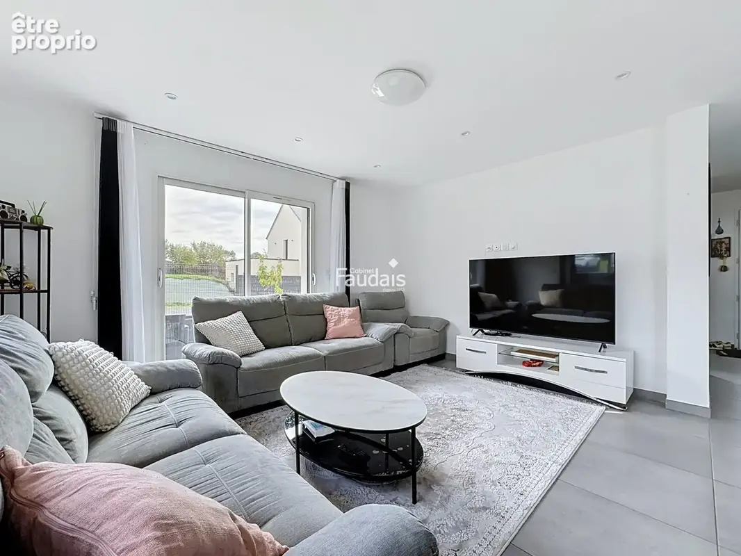 Maison 6 pièces 142 m² à vendre à Saint-Lo (50000) - photo 5