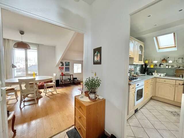 Appartement à MAISONS-ALFORT